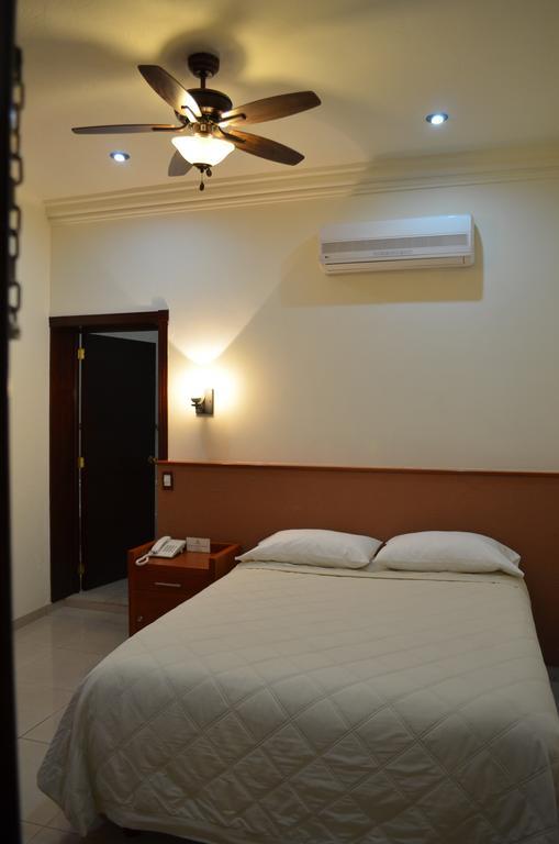 Quinta Los Agaves Hotel Boutique Tequila Ruang foto